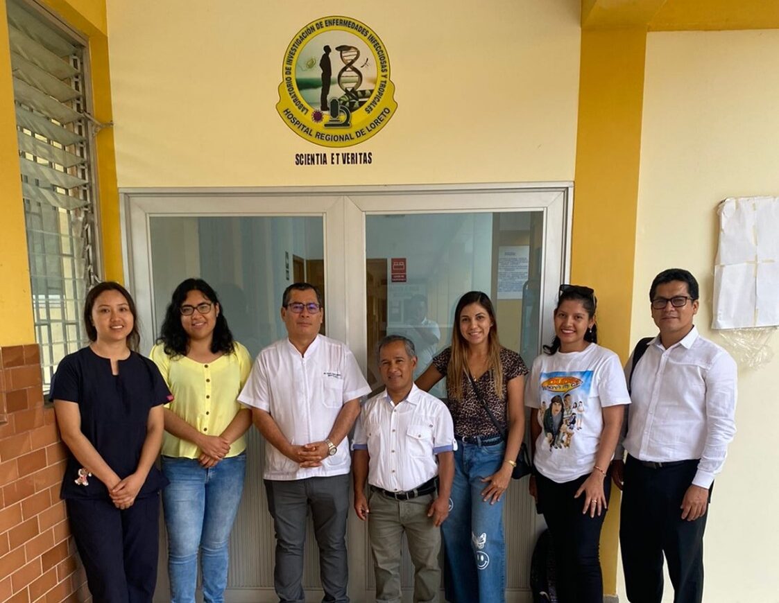 Visita de Investigadores de la Unidad de Virología del IMTAvH al Hospital Regional de Iquitos